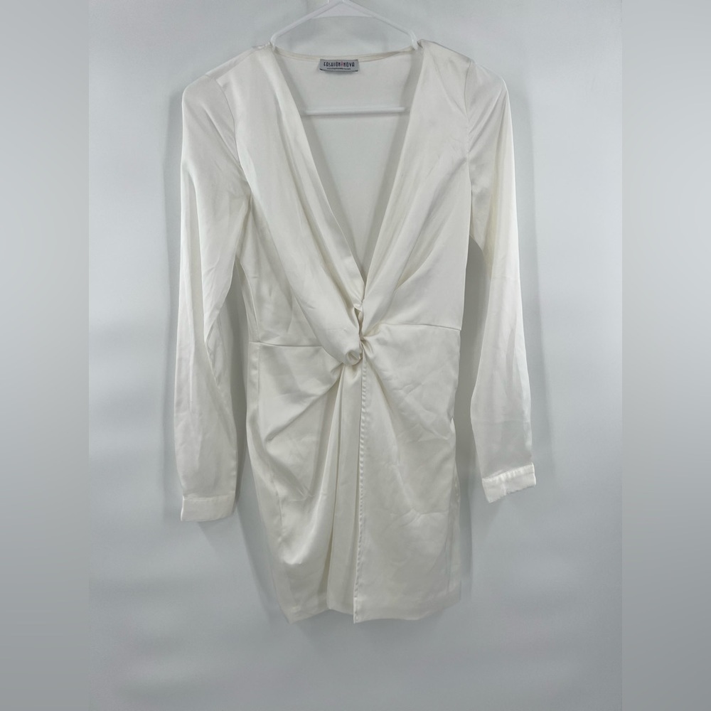 Fashion nova sugar free white satin love sleeve twist front dress size S